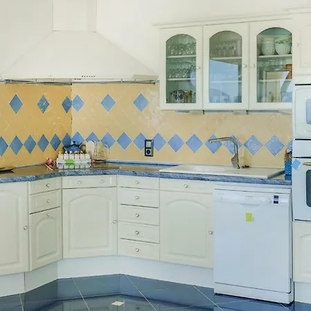 Three-bedroom Holiday In Porticcio Ferienhaus *