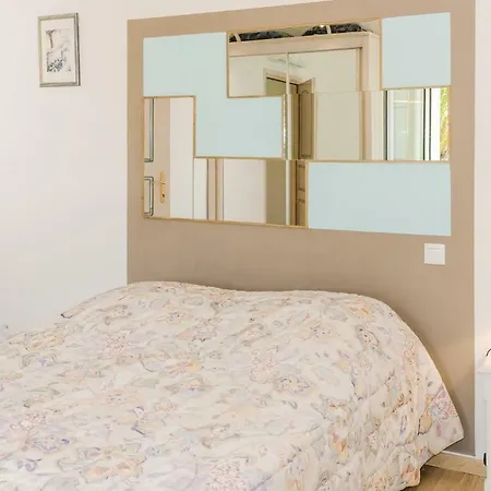 Tatil Evi Three-bedroom Holiday In Porticcio